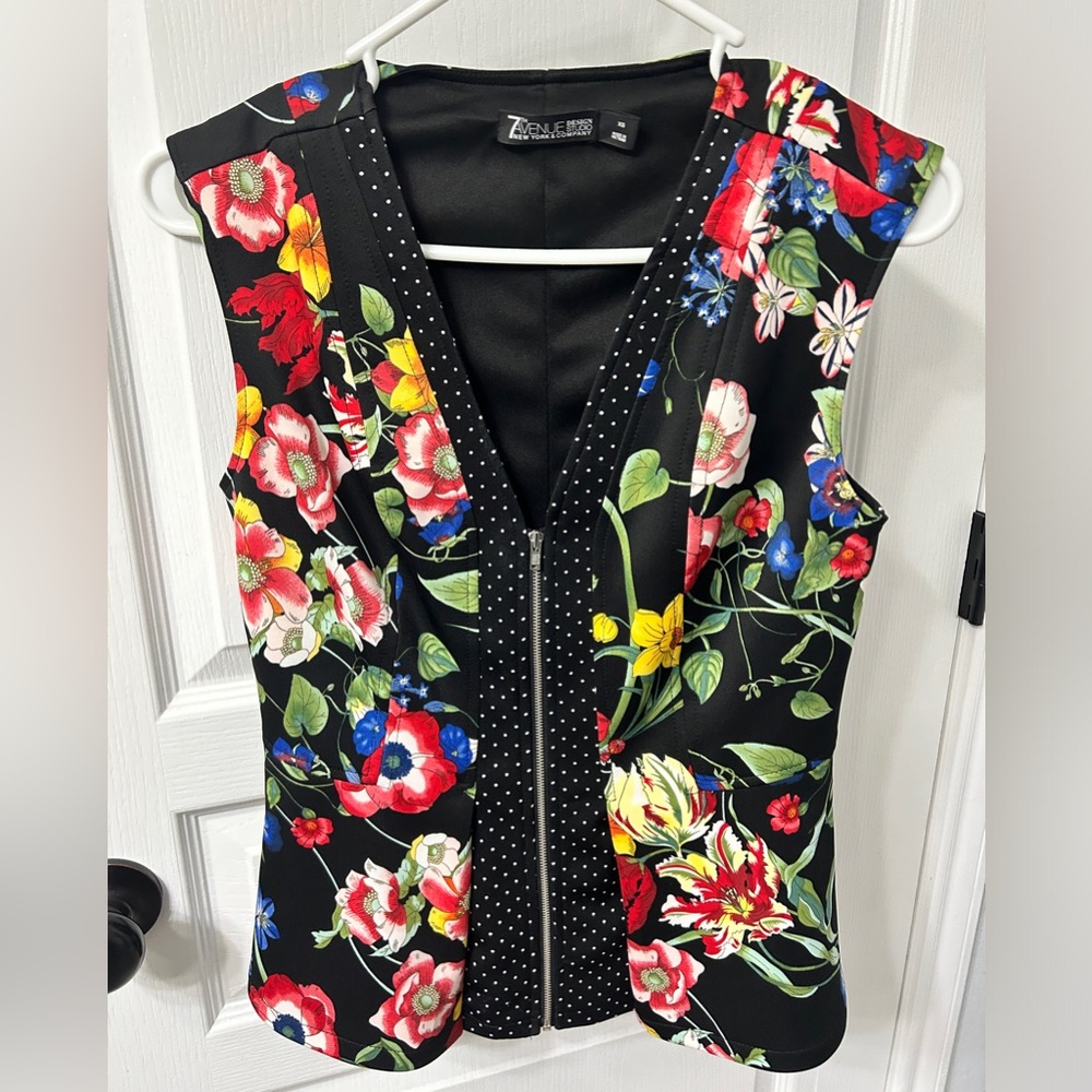 New York & Company Black Vest & Floral Print